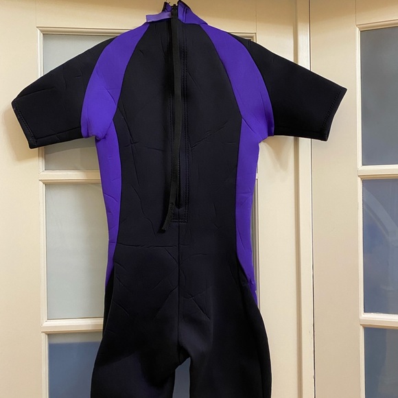 Tortuga Wet shorty Suit - Picture 4 of 10